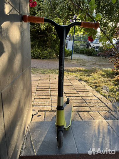 Самокат детский трюковой