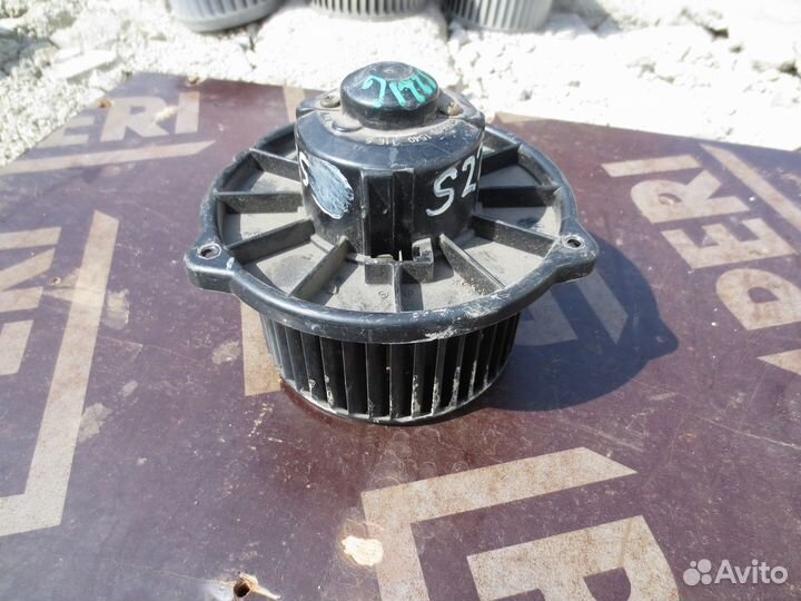 Мотор печки Suzuki Swift 2004г. Chevrolet Cruze