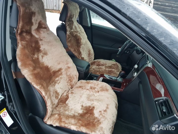 Автонакидка из Меха Натуральный Овчина