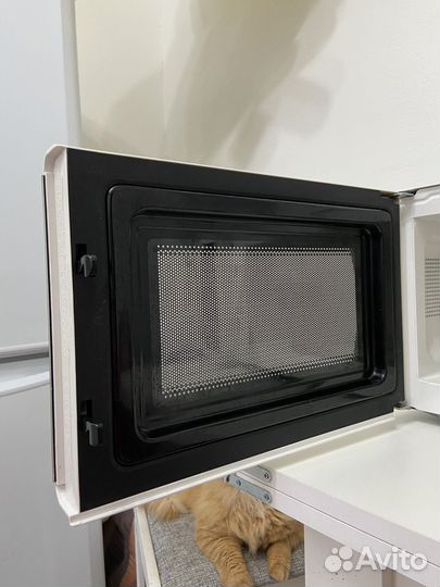 Микроволновая печь