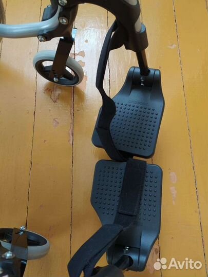 Коляска инвалидная