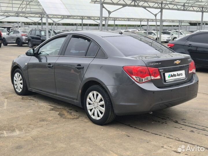 Chevrolet Cruze 1.6 МТ, 2009, 219 000 км