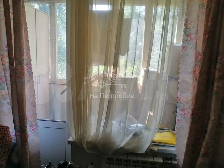 Комната 19 м² в 9-к., 1/9 эт.