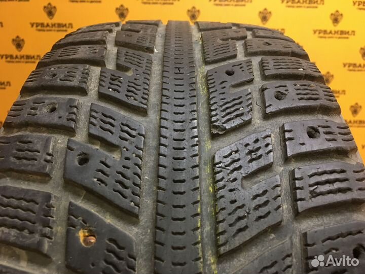 Kumho I'Zen KW22 195/55 R15 89T