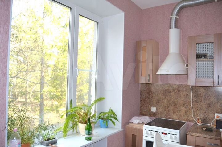 3-к. квартира, 76 м², 2/3 эт.