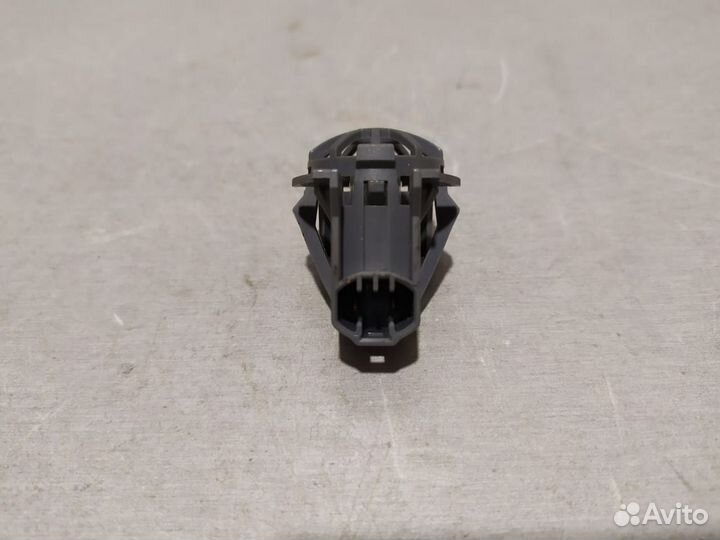 Подсветка багажника Toyota Corolla 2011