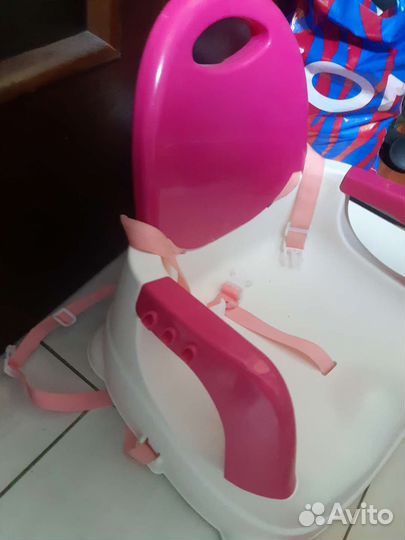 Детский бустер на стул