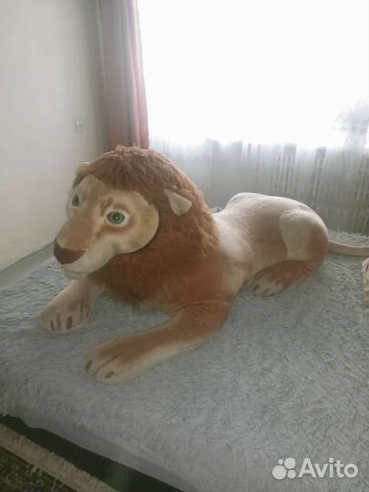 Огромный лев.Мягкая игрушка для детей