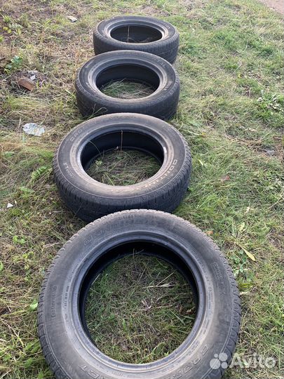 Continental CrossContact LX25 215/65 R16