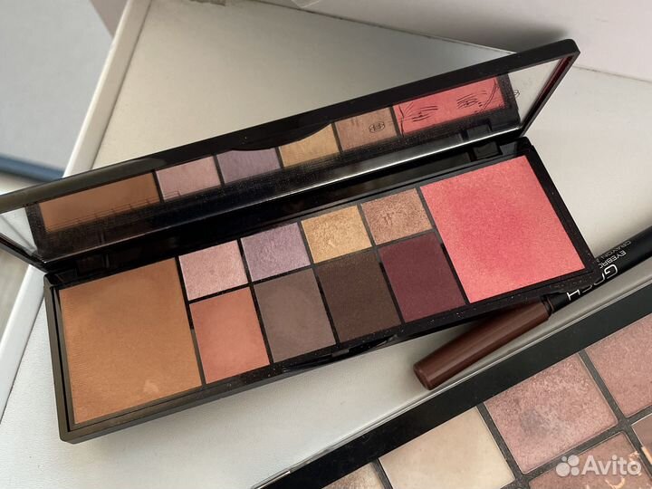 Набор косметики палетка Kiko Chanel Clarins