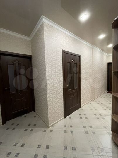 2-к. квартира, 68,6 м², 1/9 эт.