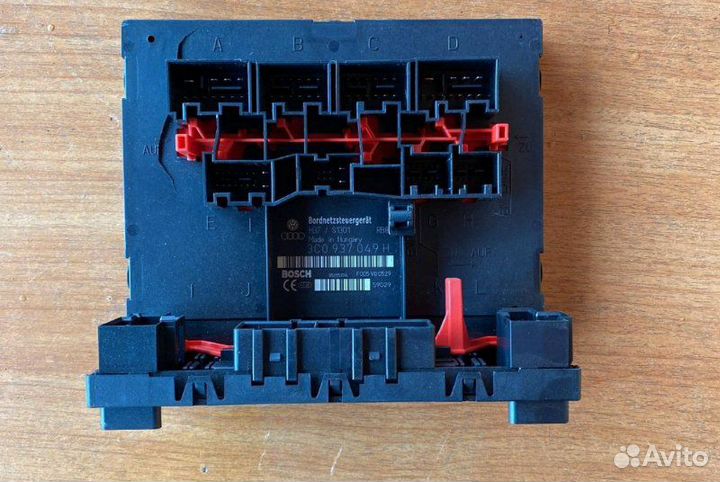 Блок управления бортовой сети Vw Passat B6 BVY