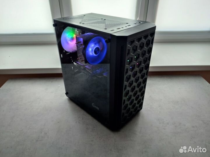 Игровой компьютер 10/20 ядер, RX570 8GB, 16GB, SSD