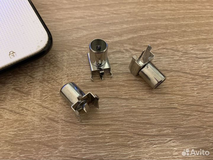 Штекер TV-204 на плату, новый