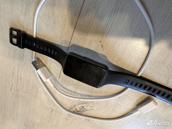 Смарт часы huawei band 7