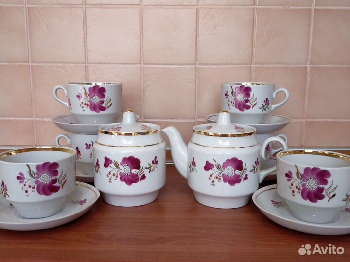 Фарфор ссср.Сервизы,пары