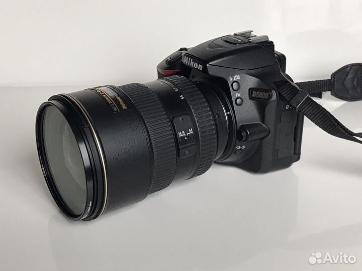 Nikon d5600 kit 17-55 f/ 2.8