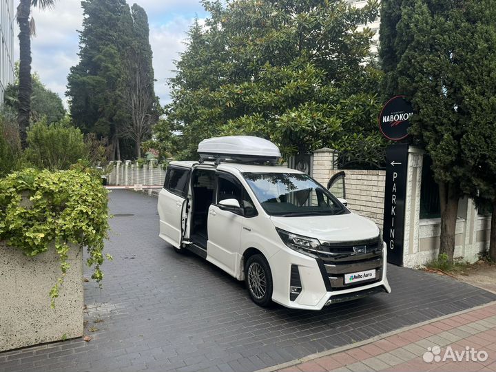 Toyota Noah 1.8 CVT, 2019, 109 000 км