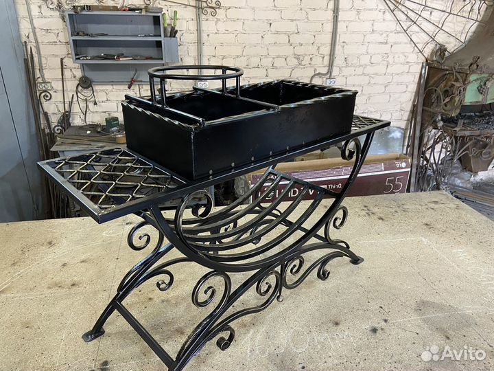 Кованый мангал