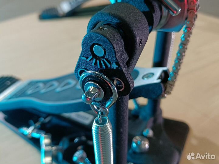 Двойная педаль для бас-бочки (кардан) DW CP3002