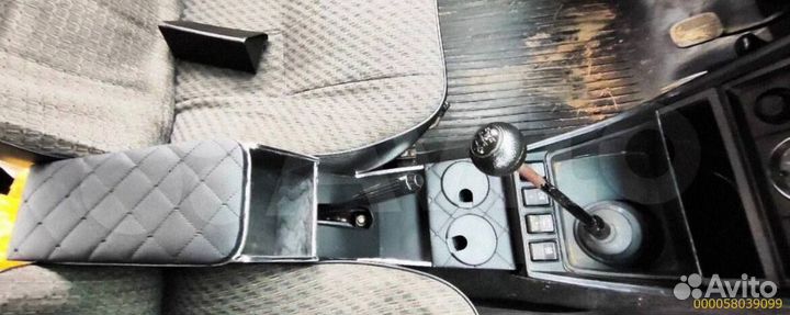 Подлокотник ваз 2107 классика черный