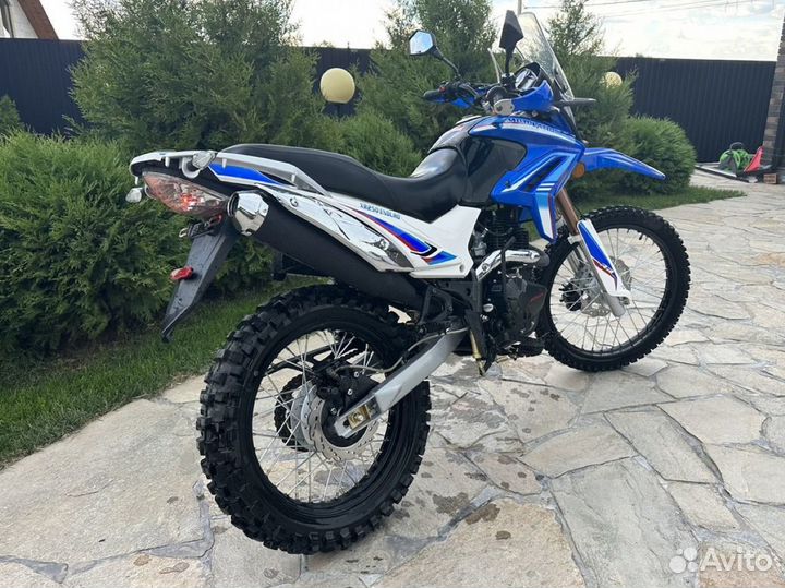 Motoland XR250 enduro