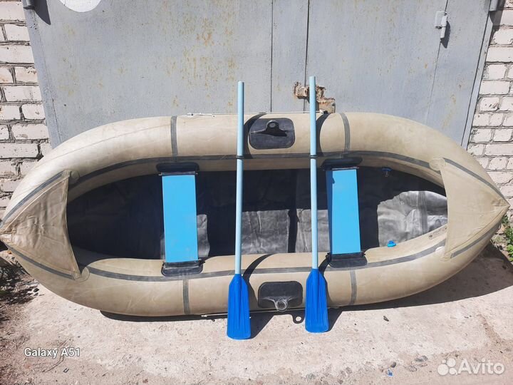 Лодка надувная резиновая двухместная