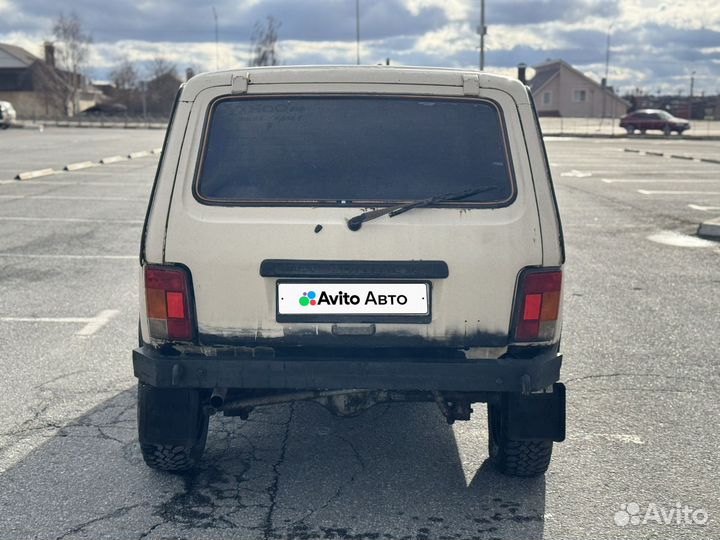 LADA 4x4 (Нива) 1.7 МТ, 1997, 80 000 км