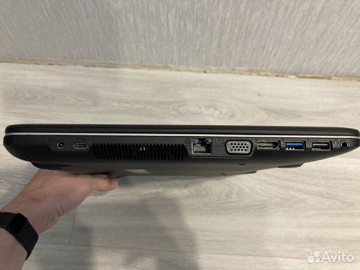 Ноутбук Asus для игр, учебы и работы