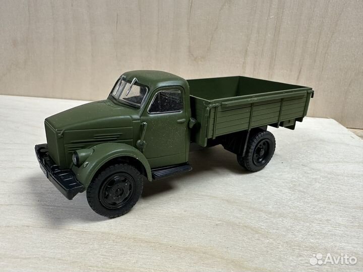 Модель грузовика