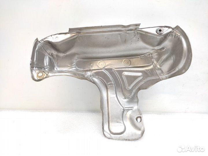 Тепловой экран Volvo S60 2 1.6 B4164T 2011