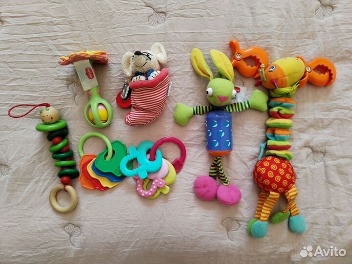 Развивающие игрушки 0+