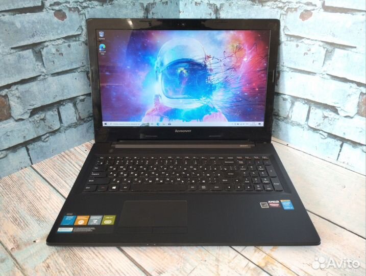 Мощный Lenovo на i3/ RAM 12/ SSD 256/ AMD 8500m