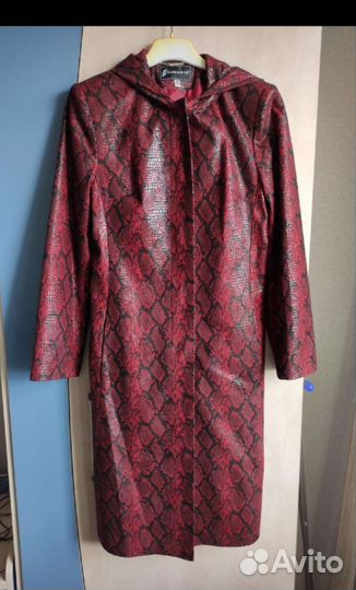 Плащ-легкое пальто, р. 44-46