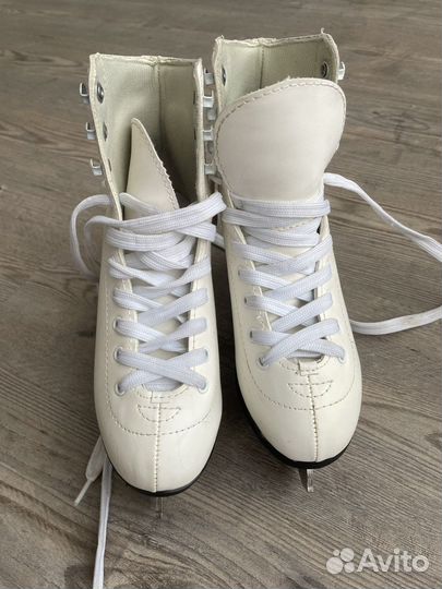 Коньки для фигурного катания