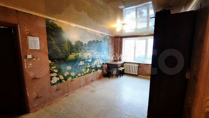 Комната 17 м² в 3-к., 1/5 эт.