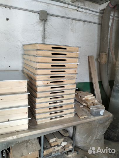 Улей для пчел 10 и 12 рамочный