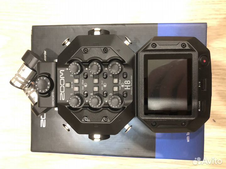 Рекордер Zoom H8