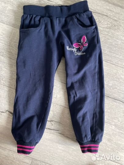 Спортивный кстюм для девочки 110