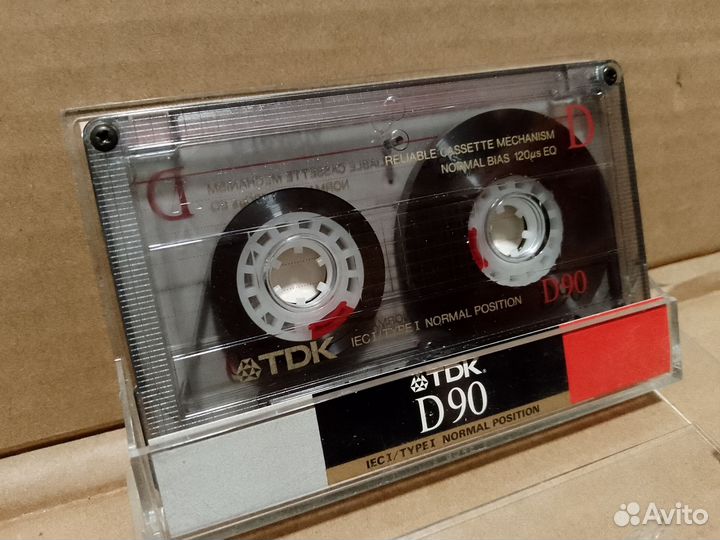 Аудиокассета TDK d90