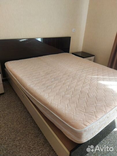 Матрас 160х200 бу