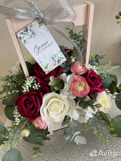 Букет цветы композиция с розами