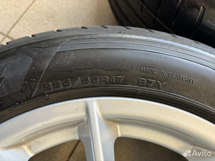 Комплект колес BMW 5 G30 618 стиль 225/55 R17