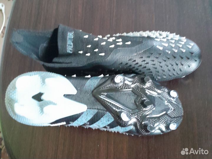 Adidas predator