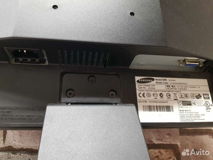 Монитор Samsung 19 дюймов