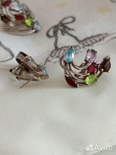 Серебряный гарнитур 925 с самоцветами