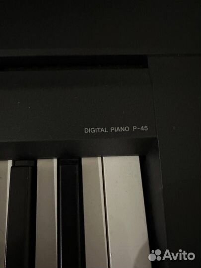 Цифровое пианино Yamaha P-45B