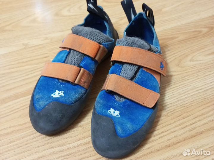 Скальные туфли