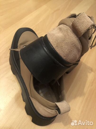 Кроссовки zara,p 41(27-27,5) унисекс оригинал