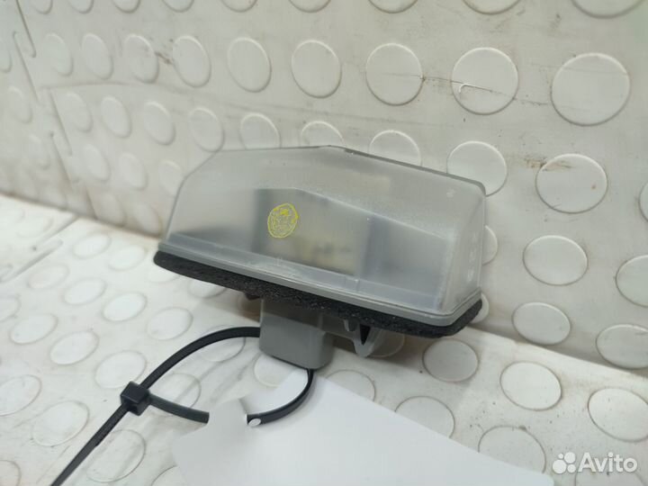 Фонарь подсветки номера Lexus Rx 4 AL20 2015